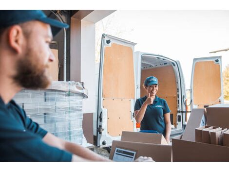 Empresa de Entrega com Vans no Aeroporto