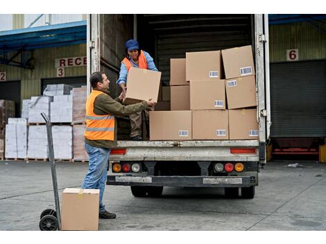 Entregas com Caminhão na Raposo Tavares